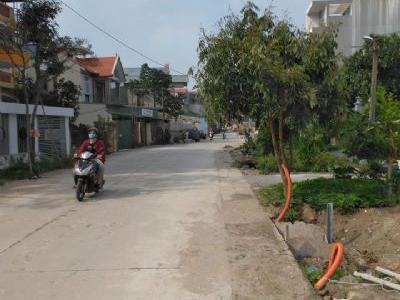 gia đình mình cần bán lô đất vi trí rất đẹp ở Dị Sử Thị Xã Mỹ Hào gần đường 5 gần Chợ bao bì