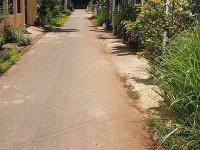 Bán căn nhà 5x28 giá 1ty500 khu dân cư phường suôi tre TP LONG khánh LH 0799997660
