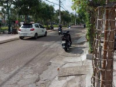 Chính chủ chuyển nhà muốn sang tay cho chủ mới căn nhà ở Cần Vương TP. Quy Nhơn Giá 7,95 tỷ đồng