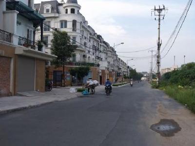 Chị mình giao bán Nhà 3 tầng trong khuôn viên KTT CBCNV ,Tổng cục chính trị lai xá, Hoài Đức