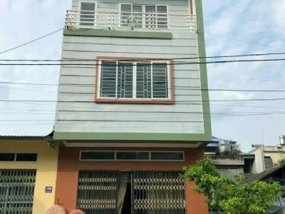 Cần bán gấp căn nhà 3 tầng xây kiên cố Ở Trung Tâm phường Nam Cường Lào Cai