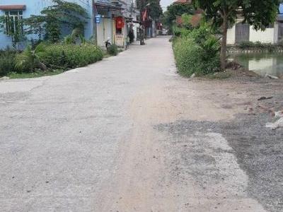 Cc bán thửa thổ cư Lô góc mặt đường. DT 311,2m2. Lô góc 2 MT 18,83m x 16,65m. Trường Thịnh Ứng Hòa