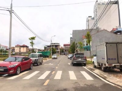 BÁN GẤP 2 Lô ĐẤT LIỀN KỀ Vị TRÍ KD nằm ngay trung tâm tp Lạng Sơn,giao Thông thuận tiện DT 90m2