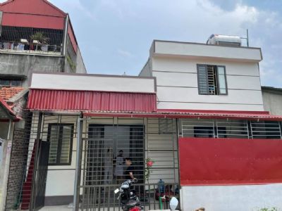 Bán nhà cấp 4 gác lửng Diện tích gần 70m Thôn bản viển sau ngân hàng chính sách nhà nước