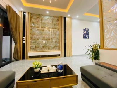 BÁN GẤP NHÀ MẶT PHỐ 60m2, 3 MẶT THOÁNG KD CỰC TỐT, chỉ 20 tỷ