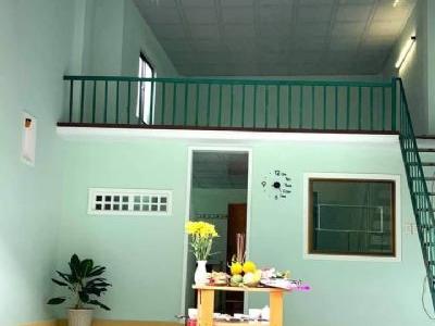 Bán nhà TTTP.Quảng Ngãi khẩu trường trường Trần Hưng Đạo hướng Đông 53m có gác lửng
