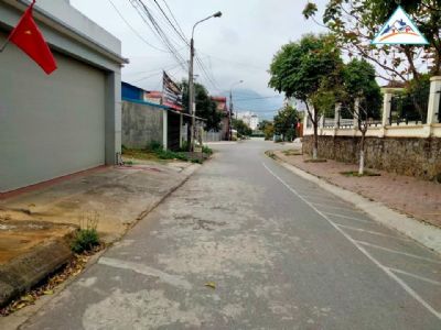 Gia đình không có nhu cầu sử dụng cần bán gấp mảnh đất Đường Trần Khát Trân Đông Phong Lai Châu