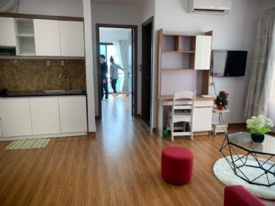 Chính chủ cho thuê căn hộ cực đẹp phố Giang Văn Minh có ban công cực thoáng mát nhé DT 80m