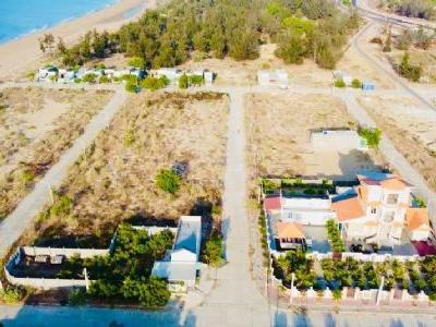 CẦN BÁN GẤP ĐẤT NỀN MẶT TIỀN BIỂN HÒA PHÚ GẦN SÂN BAY QUỐC TẾ PHAN THIẾT SỔ ĐỎ LÂU DÀI.