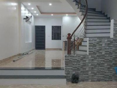 BÁN NHÀ 4 TANG LÊ THIẾT HÙNG B6 LÀO CAI