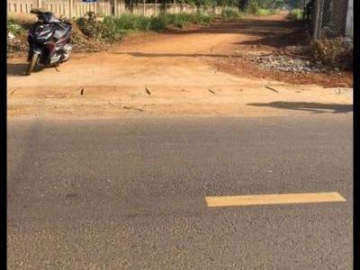 Bán Đất thôn nam Phú sát thị trấn hồ xá Chủ cắt dt 20x20m bán Dg bê tông 6m Sát đường trải thảm 10m