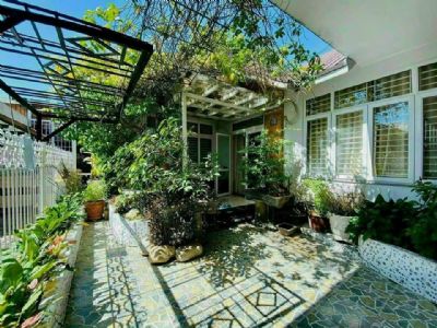 Penthouse tuyệt đẹp rộng 200m2 Chung Cư H.1 phường 9 đường Hoàng Diệu, Quận 4, TPHCM. Nhà 92m2.