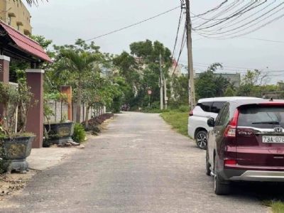 Chính chủ cần bán lô 2 mặt tiền trước sau đường Bế Văn Đàn Khu vực Nam Lý DT 5x21 Tổng DT 110,5m2