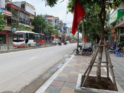 Bán Nhà 3 tầng Lô góc mặt đường Trần thái tông Gần chợ booo thái bình