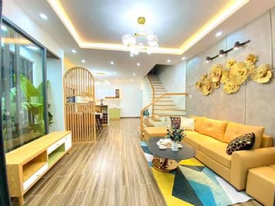 ĐẸP TỪNG CENTIMET, bán nhà chính chủ sổ đỏ phố Cù Chính Lan, kinh doanh, 46m2x4t, 4 tỷ