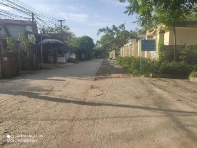 Bán Đất mặt đường kinh doanh đang thi công hạ tầng để trải nhựa gần UBND xã Đông Phương Yên