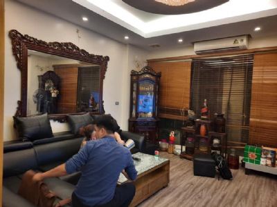 SIÊU MẪU, bán nhà chính chủ sổ đỏ Nguyễn Viết Xuân, kinh doanh, 45m2x4t, 3 tỷ 9