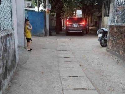 Bán lô đất Tttp hẻm 65 Trần Quang Diệu Hẻm ô tô quay đầu Diện tích 5x15 Hướng Đông
