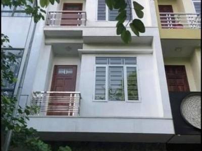 Chính chủ gửi bán căn nhà 2 tầng tại phường Bồ Xuyên, ngay đối diện trường c2 Minh Thành