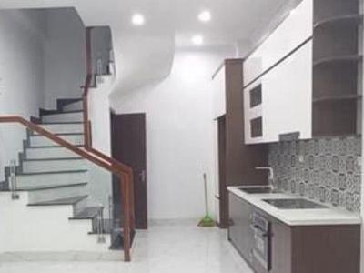 Bán nhà TRƯỜNG CHINH TT Đống Đa 5 tầng lung linh 3 bước oto tránh an sinh tuyệt đỉnh Diện tích 40m