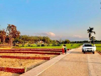 600 triệu có lô đất 120m2 sát chợ Lệ Trạch Hoà Tiến Diện tích 100m2 - 125m2 Giá từ 300 Triệu