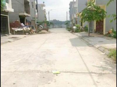 Bán đất TĐC BÃI MUỐI DT 67.5m hướng đông bắc MT 5m  A6 Trục thông chợ núi xẻ sang lideco bãi muối