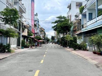 Bán nhà Đông Hồ 29m2 2 lầu ngang 3m8 dài 7m5  2tỷ5 Phường 4 Quận 8