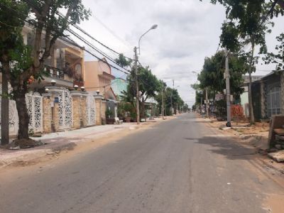 Bán Đất mặt tiền Đoàn Giỏi, khu dân cư hiện hữu nằm gần chợ, siêu thị, trường học. Khu vực an ninh