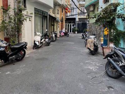 Chính chủ bán nhà đường Trường Sa, Quận Phú nhuận dt 46m2 Nhà bán DT 46m2(DTXD 138m2)