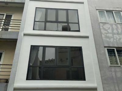 BÁN GẤP NHÀ Ở 342 LẠC LONG QUÂN - MỘT NHÀ RA PHỐ - BÃI ĐỖ Ô TÔ GẦN NHÀ - KINH DOANH GIỮ TỀN