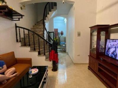 BÁN GẤP NHÀ 3 TẦNG TRƯƠNG ĐỊNH NGÕ OTO 31m2 5 TẦNG MT 4.3m 2.15 TỶ Nhà mới, 20m mặt phố, ngõ oto.