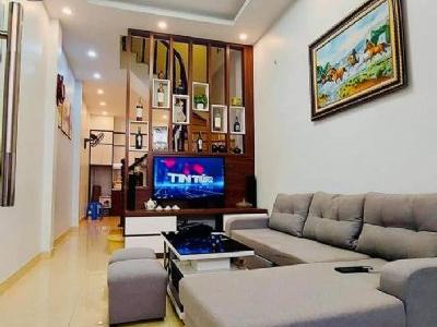CHÍNH CHỦ, KINH DOANH, Ở LUÔN, bán nhà phố Nguyễn Chí Thanh, 50m2, 4 tỷ 5