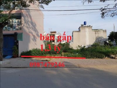 Chính chủ cần bán lô đất 100m2 MT 5m Đường trước nhà 9m có vỉa hè. Khu vực trung tâm Đan Phượng