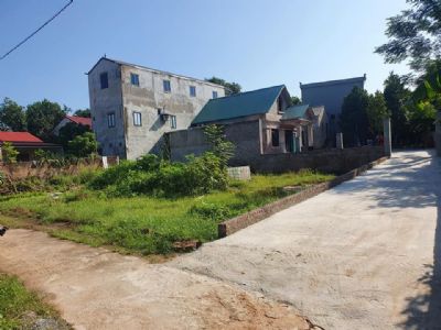 Mở bán lô đất đẹp ở Phú Hạ Minh Phú, diện tích mỗi lô 133m, mặt tiền 6,6m hậu 6,6m. Đường rộng 3