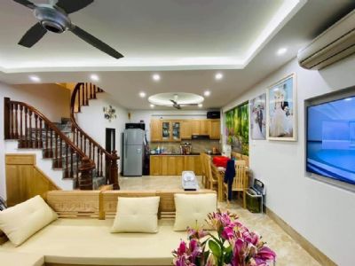 Bán nhà quận Đống Đa  3 tỷ 9, GIÁ RẤT RẺ, 5 TẦNG, VỊ TRÍ SIÊU HIẾM