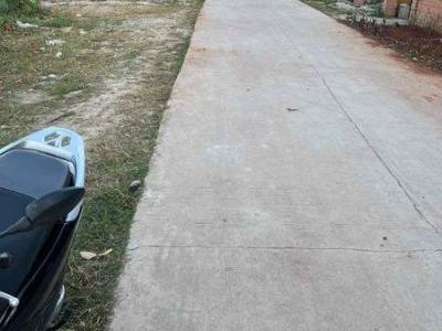 Cần tiền bán gấp lô đất thổ cư mặt tiền đường Hồ Tùng Mậu gần bến xe bệnh viện xuyên Á