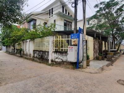 Bán Đất trung tâm đồng phú tổng diện tích 151,1m2, đất xây dựng 100m2. giá 2x tỷ