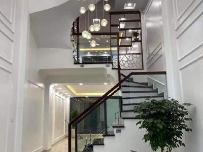 Bán nhà chính chủ quận Thanh Xuân Ô tô qua nhà DT 45m2 MT 3.8m  Anh chị vui lòng LH 0977752057