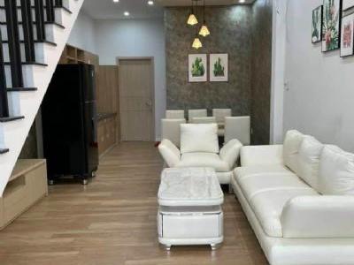 Bán GẤP căn nhà đẹp 1 trệt 1 lầu lá đổ kiên cố thuộc đường Trường Chinh, Xẻo Trôm, p. Mỹ Phước