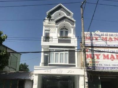 Bán nhà mặt tiền Nguyễn thị Minh Khai mới xây kế bên cổng chợ Bình Điềm và trường TH Phú Hoà 2