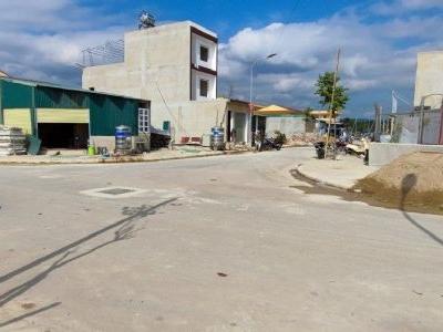 Em chào bán 01 thửa đất tại điểm Tái Định Cư số 1 102m2, rộng 5.1m dài 20m. đất ở 100m2