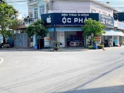 BÁN NHÀ MẶT TIỀN D35  KDC VIỆT SINH TRUNG TÂM THÀNH PHỐ THUẬN AN VỊ TRÍ NHÀ SÁT LÔ GÓC DT 110.5m2