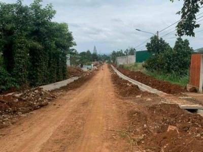 XÃ HÀNG CUỐI NĂM LÔ ĐẤT ĐẸP MẶT TIỀN 113 NGUYỄN CƠ THẠCH - P THÀNH NHẤT
