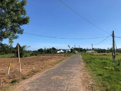 Đất Láng Dài huyện Đất Đỏ BRVT Tổng diện tích:249m vuông, có 100m thổ cư Chiều ngang 12m dài 22m
