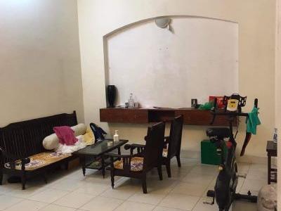 Cho thuê nhà ngõ 515 Hoàng Hoa Thám - Ba Đình  - Hà Nội -Diện tích 40m 3 tầng 4 Phòng ngủ
