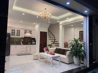Bán nhà Đội Cấn, Ba Đình Đình  DT 32m, 5T, MT4.5m Giá 4.62 tỷ có thương lượng Gần chợ Cống Vị