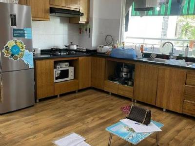 Chung cư Trần Quý Kiên 62m, 2 phòng ngủ, 1 vệ sinh, chào 2.2 tỷ thương lượng Nhà mới sửa nên mới