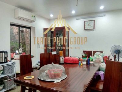 GIA ĐÌNH CHUYỂN LÊN HÀ NỘI MUỐN BÁN CĂN NHÀ VƯỜN 2 Tầng RỘNG 220M2 GẦN TIỂU HỌC NINH KHÁNH