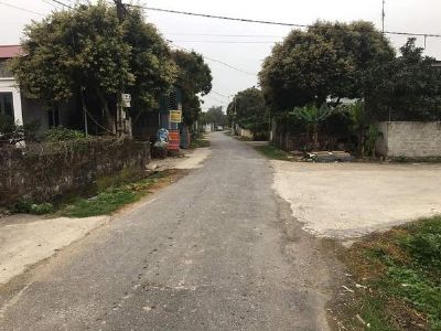 Một lô duy nhất 100m rẻ hơn những lô còn lại ở đây đến 200tr . Cọc nhanh còn hơn nữa