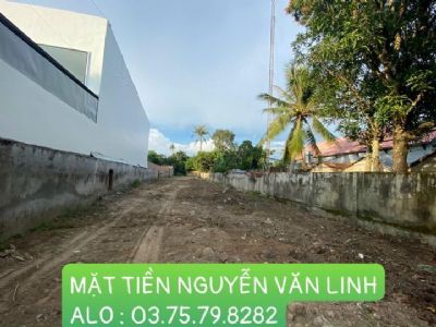 Chuyển nhượng lô đất đường Nguyễn Văn Linh cách Chợ - Khu Đấu Giá chỉ tầm  300m
